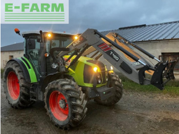 Trator CLAAS Arion 420