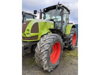 Trator CLAAS Ares 657