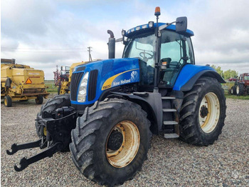 Trator NEW HOLLAND T8030