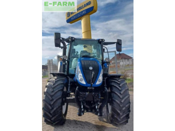 Trator NEW HOLLAND T5