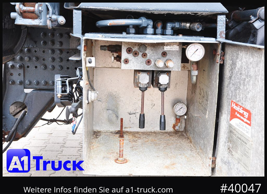 Camião basculante IVECO Iveco AT 260S42Y Getreidekipper Schleuse