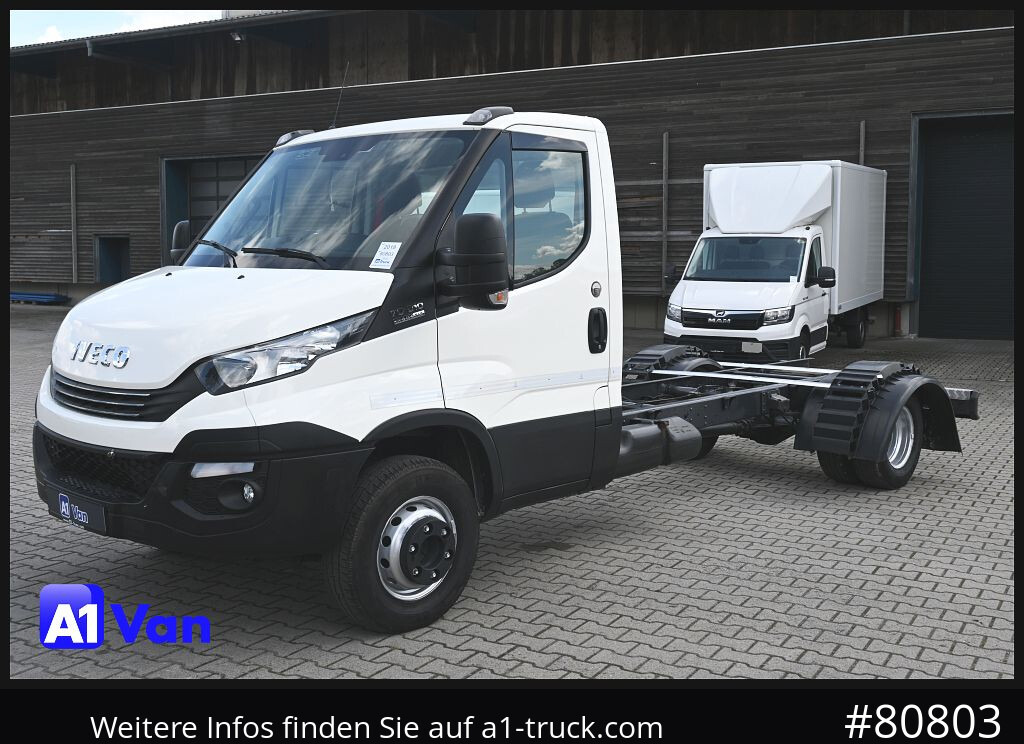 Camião chassi IVECO Daily 70C21 A8V/P Fahrgestell, Klima, Standheizung,