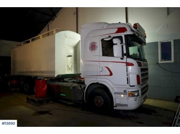 Camião chassi Scania R560