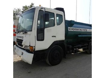  2005 TATA Daewoo 4x2 2500 Gallon Water Tanker - Camião cisterna