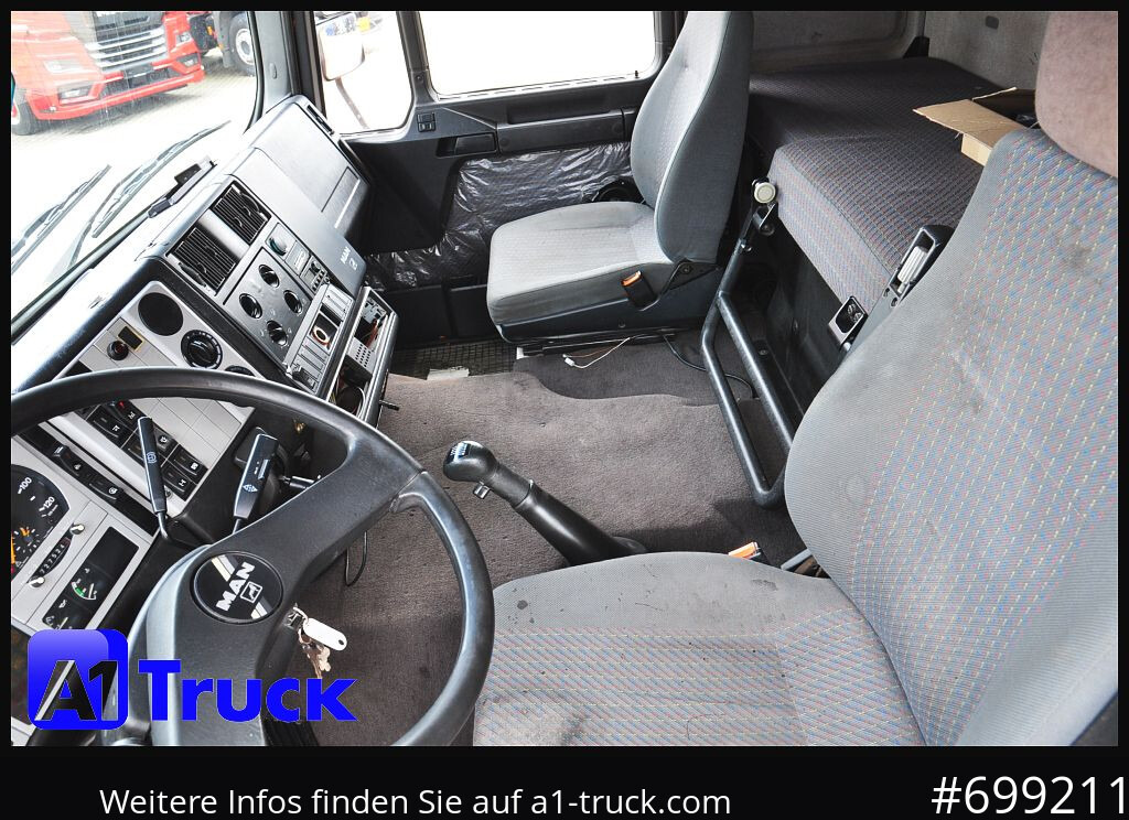 Camião de caixa aberta/ Plataforma MAN MAN F 2000 26.464 Intarder Kran PK 15.500 Funk,