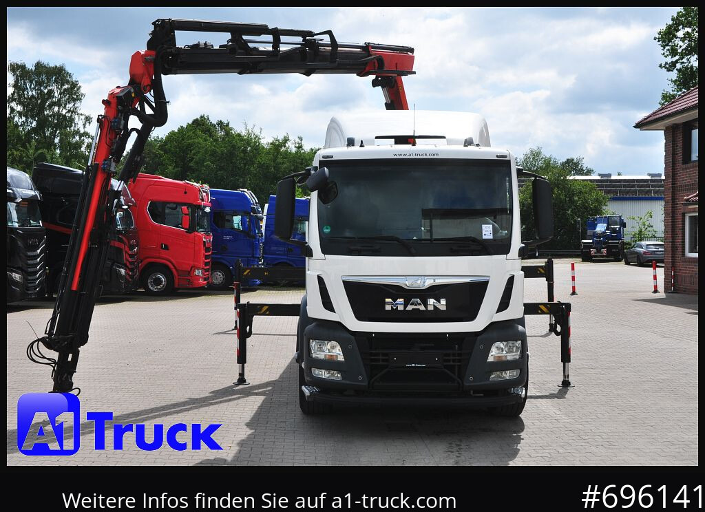 Camião de caixa aberta/ Plataforma MAN TGS 26.440, PK27002 Jib 21m, Funk, Lift-Lenkachse,