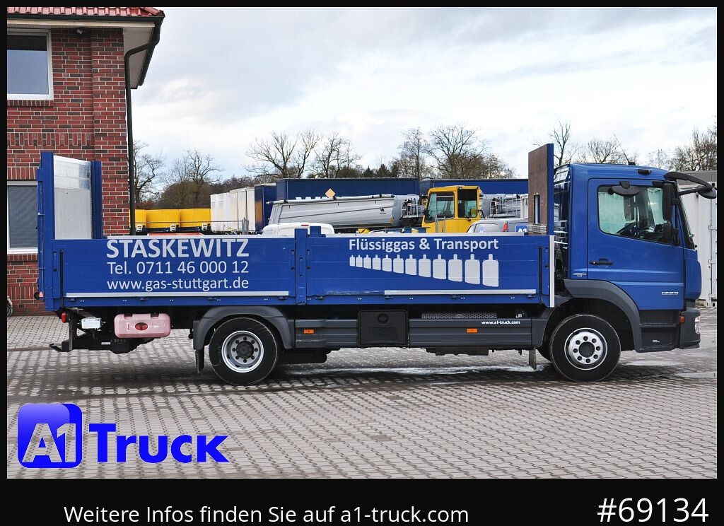 Camião de caixa aberta/ Plataforma MERCEDES-BENZ Atego 1223 BL,LBW 1.5t. E6, Airbag,
