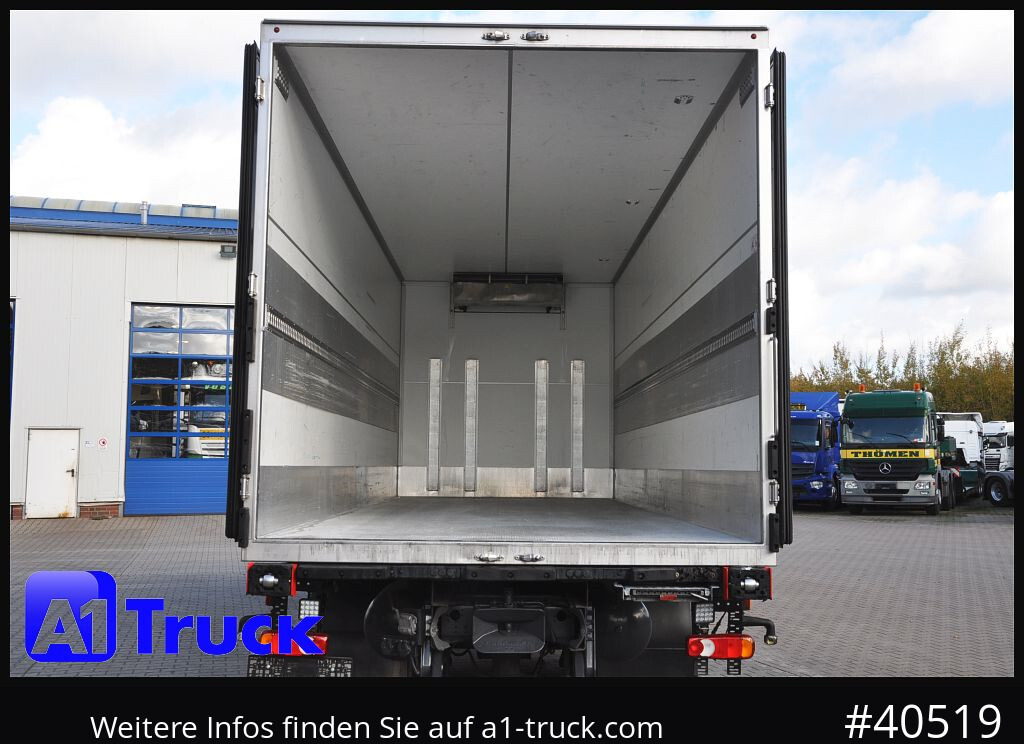 Camião frigorífico IVECO AT260SY 460 Stralis Carrier Navi Lenkachse