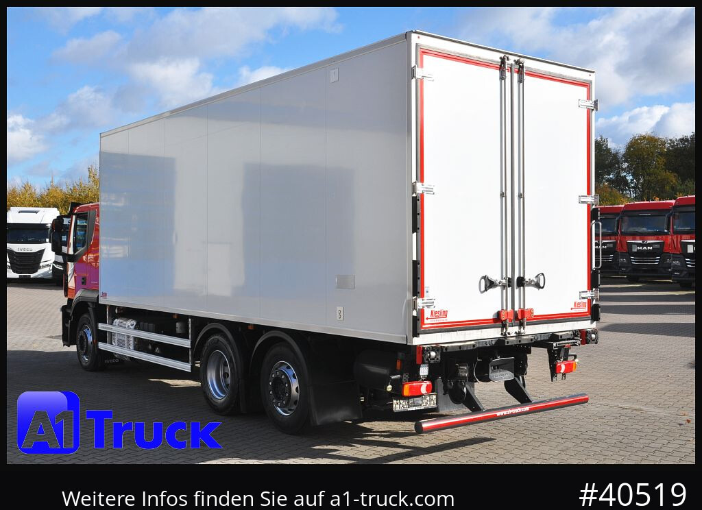 Camião frigorífico IVECO AT260SY 460 Stralis Carrier Navi Lenkachse
