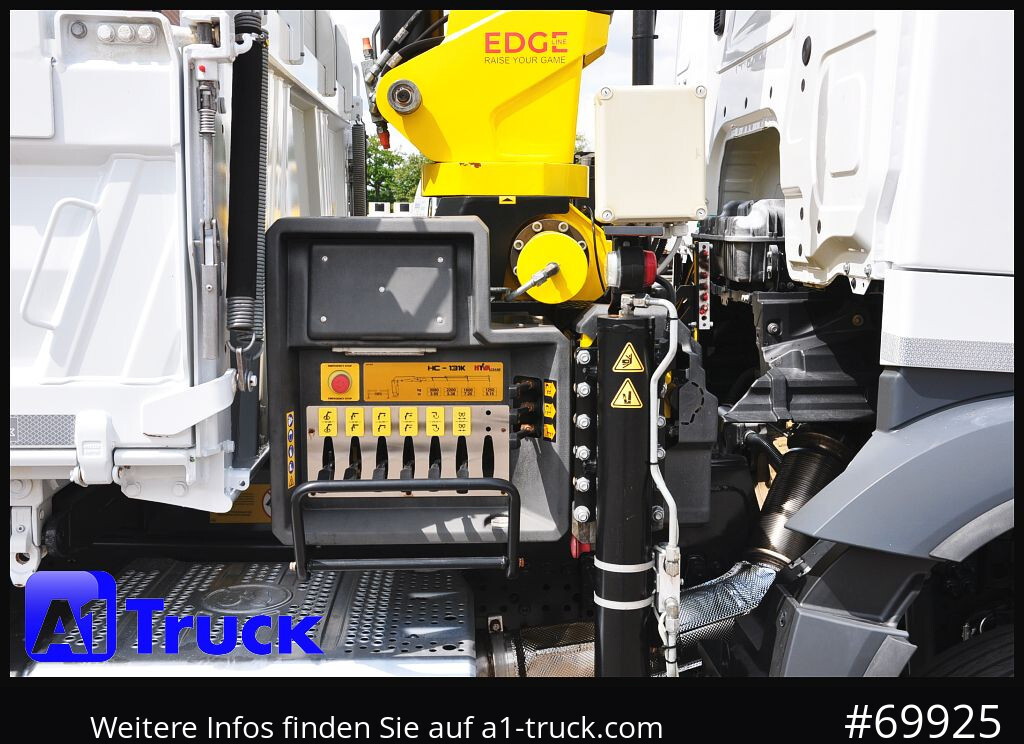 Camião grua MERCEDES-BENZ Arocs 1840, Kipper + Kran,Funk Navi,