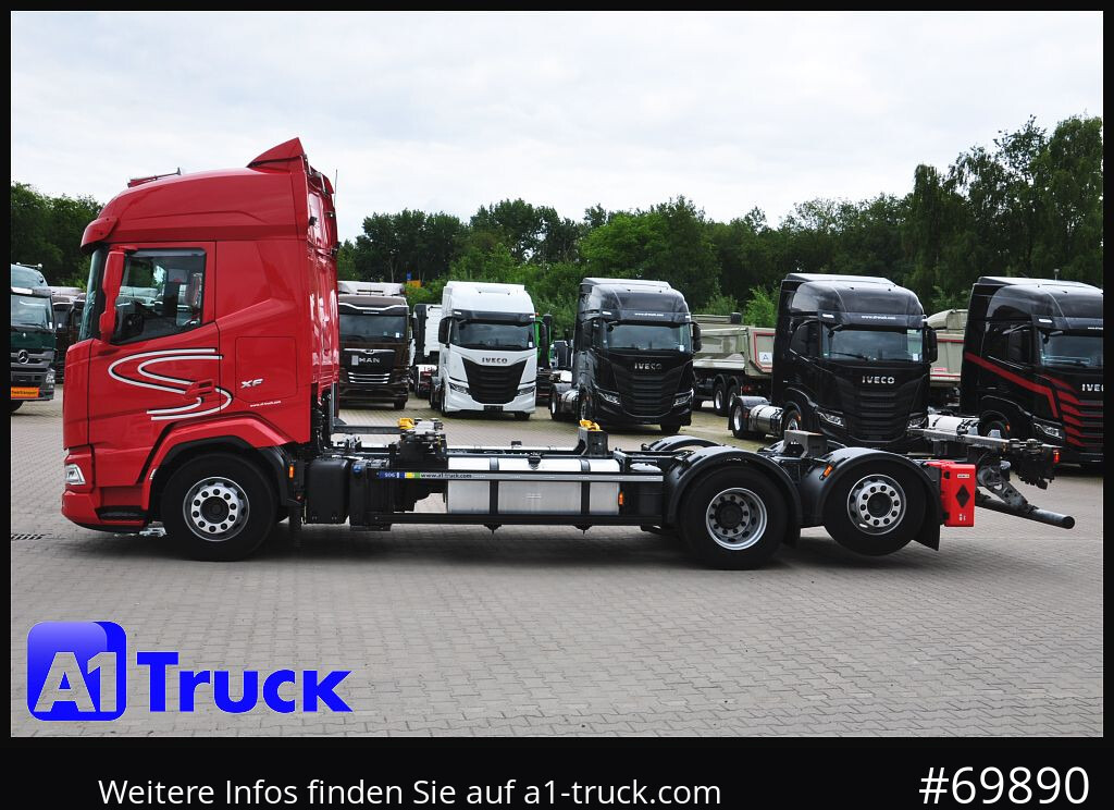 Camião transportador de contêineres/ Caixa móvel DAF XF 480, BDF, 7,45, 7,82, Lift-Lenkachse,