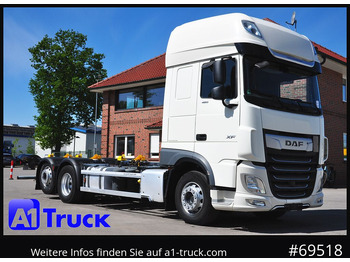 Camião transportador de contêineres/ Caixa móvel DAF XF 480 FAR Intarder, Multiwechsler 2x AHK