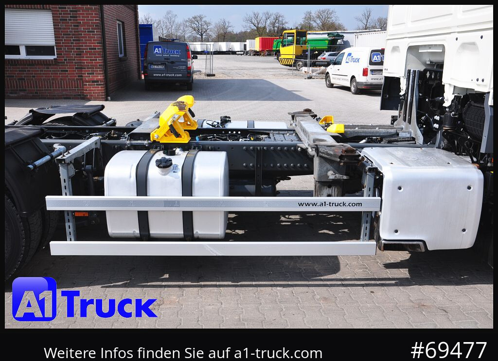 Camião transportador de contêineres/ Caixa móvel DAF XF 480 Intarder, Multiwechsler 2x AHK