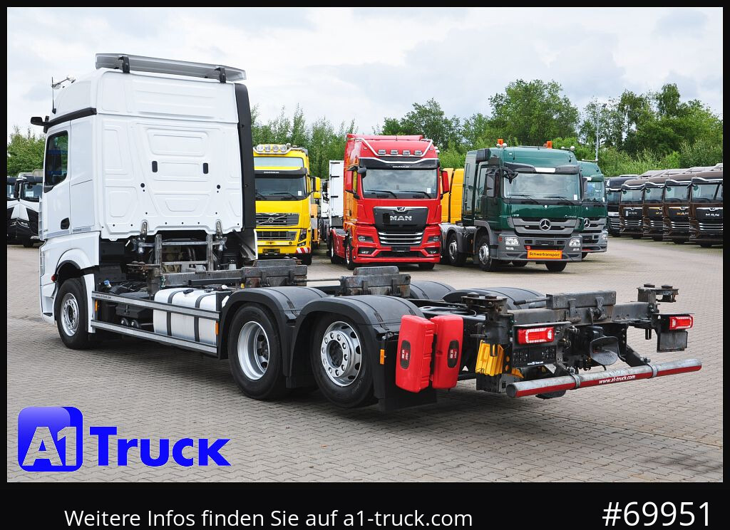 Camião transportador de contêineres/ Caixa móvel MERCEDES-BENZ 2545, Multi BDF, Wechsler, 7.45-7.82, MIDI, LIftachse