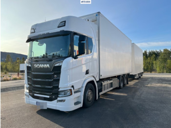 Camião transportador de contêineres/ Caixa móvel Scania R650
