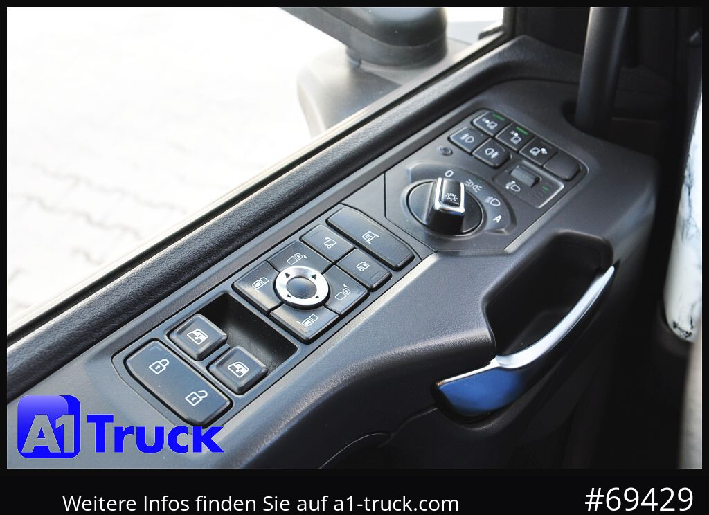 Camião transporte de bebidas SCANIA P 320 P 6x2,, Getränke, Lenkachse, LBW: Dhollandia DHLM 30