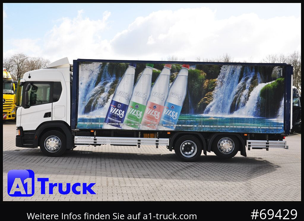 Camião transporte de bebidas SCANIA P 320 P 6x2,, Getränke, Lenkachse, LBW: Dhollandia DHLM 30