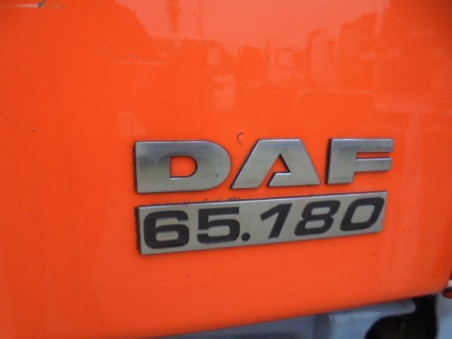 Camião furgão DAF CF 180: foto 12