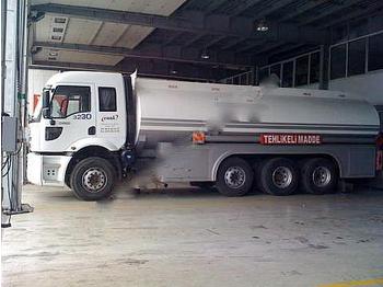Camião cisterna para transporte de combustível FORD CARGO 32.30: foto 1