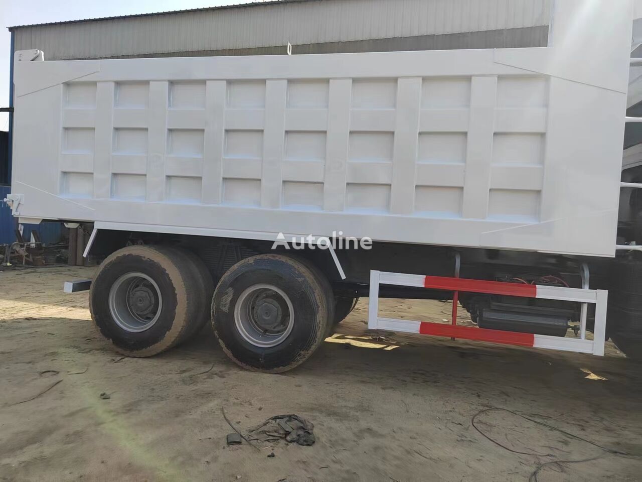 Camião basculante HOWO China tipper lorry Sinotruk Shacman dumper: foto 6