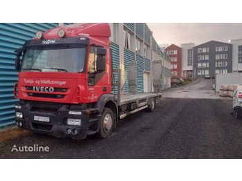 Camião transporte de veículos IVECO: foto 1