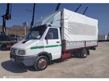 Camião transporte de gado para transporte de animais IVECO 49.10 GANADERA: foto 1
