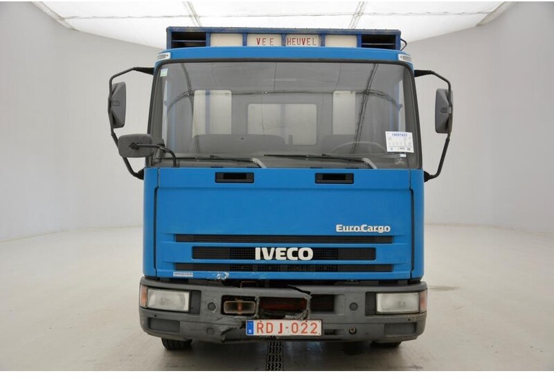 Camião transporte de gado Iveco 65E14: foto 2