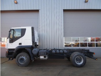 Camião chassi Iveco Trakker 380 4x2 Chassis Cab UNUSED(15 units available): foto 1