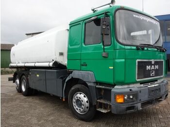 Camião cisterna MAN 26.402 18500 liter euro2: foto 1