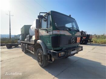 Camião cisterna para transporte de combustível MERCEDES-BENZ 2629 K/38: foto 1