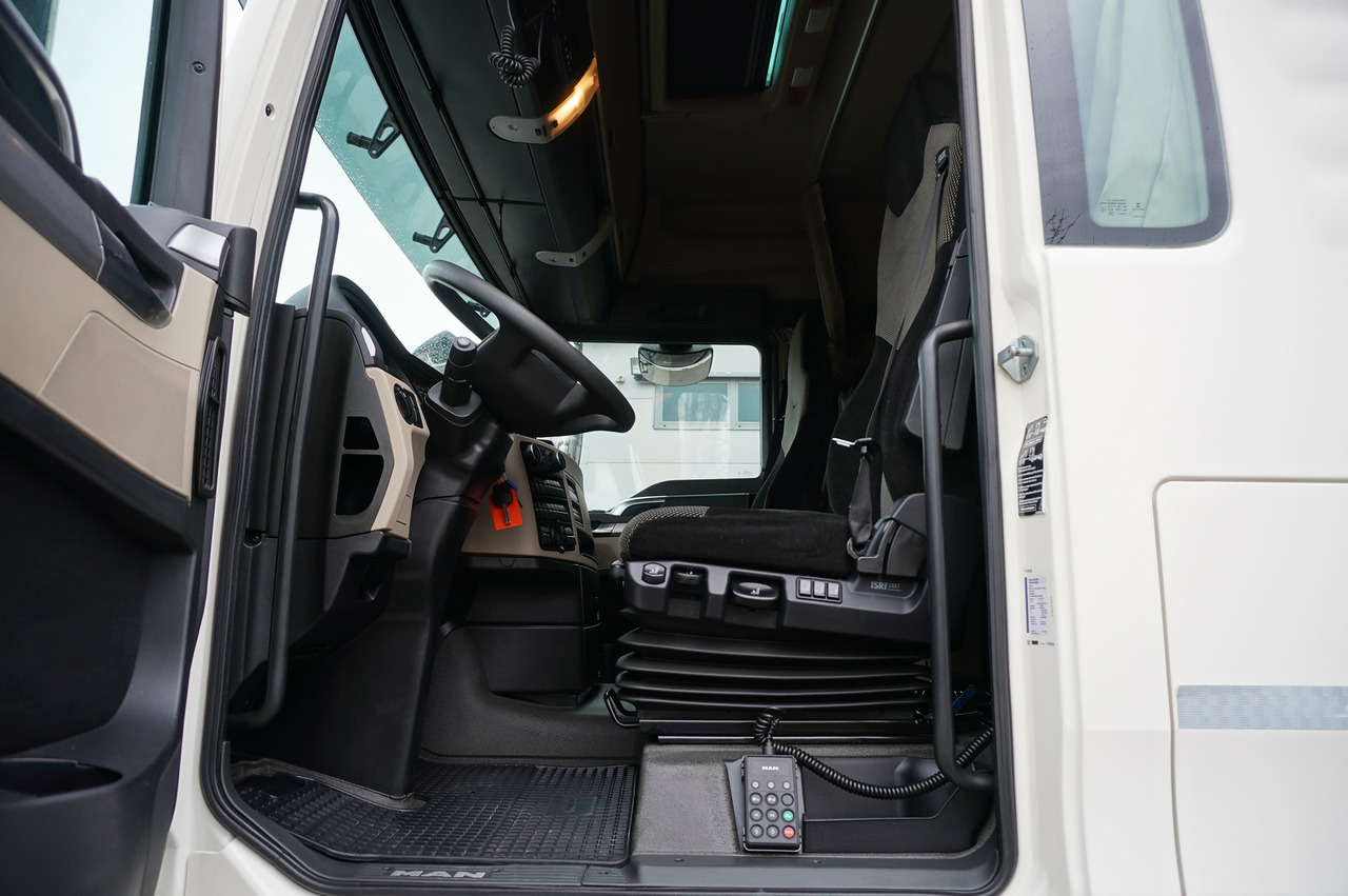Camião frigorífico Man TGX 26.510 6×2 E6 refrigerated truck / ATP/FRC / 18 pallets / year 2020: foto 6