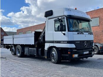 Camião grua Mercedes-Benz Actros 2540 / Hiab 175-1 Kran 6.5 ton: foto 1