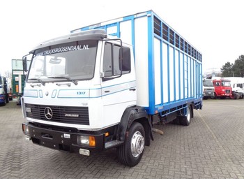 Camião transporte de gado Mercedes-Benz Atego 1317 + Manual + Horse Transport: foto 1
