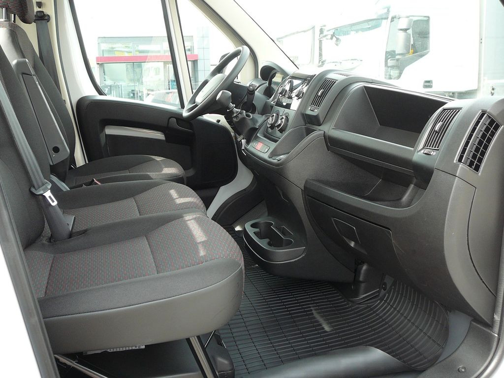 Camião transporte de veículos, Veículo comercial novo Peugeot Boxer Maxi 2,2HDI Autotransporter/Abschleppwagen: foto 17