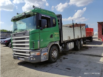 Camião de caixa aberta/ Plataforma para transporte de materiais a granel SCANIA R124: foto 1