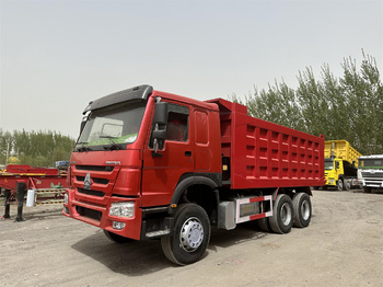 Camião basculante para transporte de silagem SINOTRUK HOWO 371 Dump Truck: foto 3