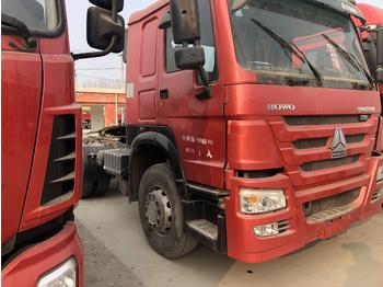Camião de caixa aberta/ Plataforma SINOTRUK Howo 375 Truck: foto 1