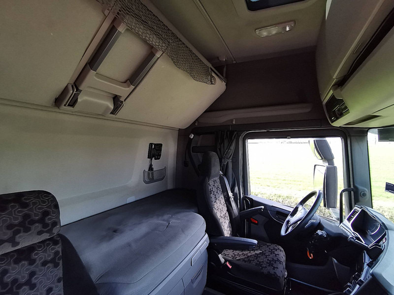 Camião transportador de contêineres/ Caixa móvel Scania R450 6x2*4: foto 15