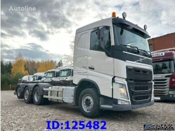 Camião transportador de contêineres/ Caixa móvel VOLVO FH13 540 8X4: foto 1