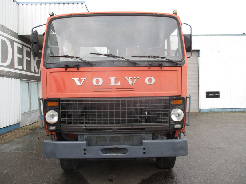 Camião chassi Volvo F7 , 6x4 , Manual , Euro 1 , Telma Retarder , Spring suspension: foto 6