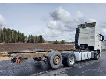 Camião chassi Volvo FH13: foto 4