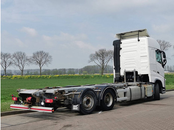 Camião transportador de contêineres/ Caixa móvel Volvo FH 540: foto 3