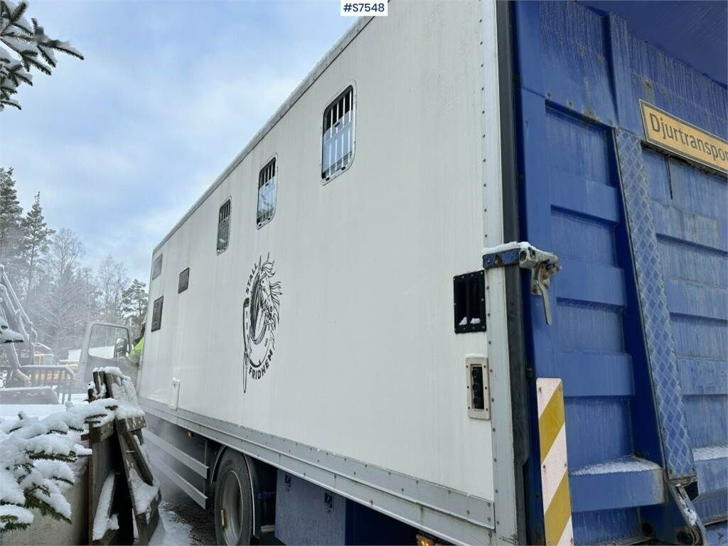 Camião transporte de gado Volvo FM7: foto 28