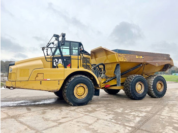 Caminhão articulado CATERPILLAR 740