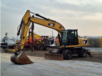 Escavadeira de rodas CATERPILLAR M318