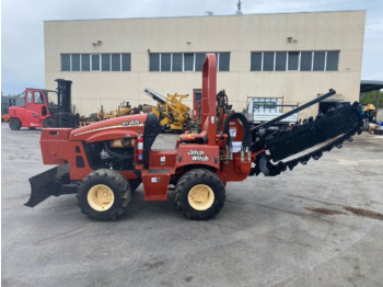 Colocadora de tubagem DITCH WITCH