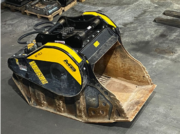 MB Crusher BF90.3 S4 m. OQ80 - Balde escavadora