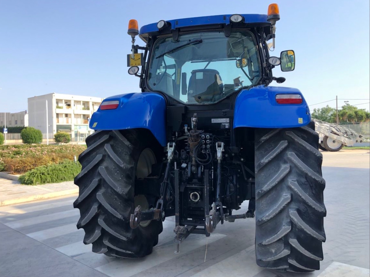 Trator NEW HOLLAND T7.210: foto 4