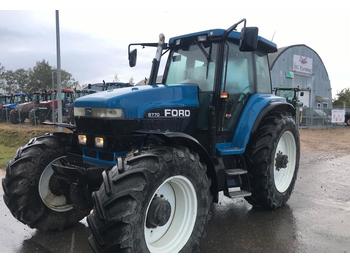 Trator New Holland 8770: foto 1