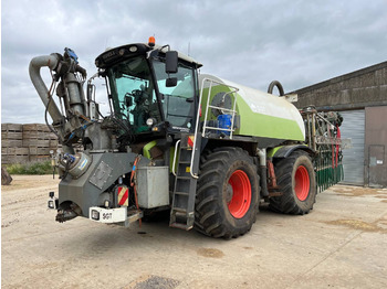 Trator CLAAS Xerion